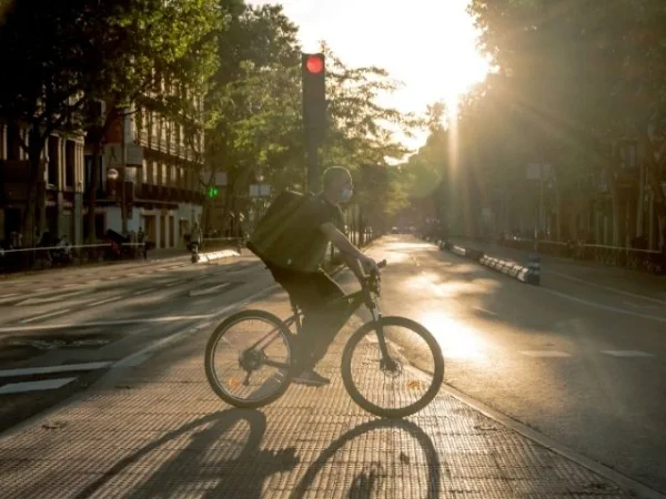 ¿Cómo contribuir al transporte sostenible como ciudadano?